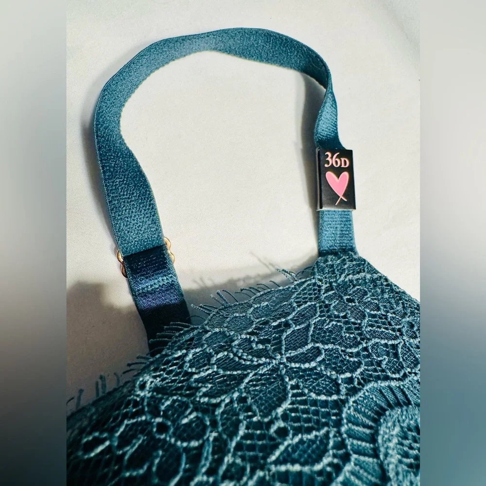Victoria"s Secret 36D Dream Angels - Lace push-up bra - Midnight Jade - Picture 4 of 7